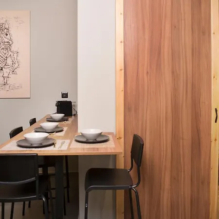 Apertura Minima Living Space Next To Sea *