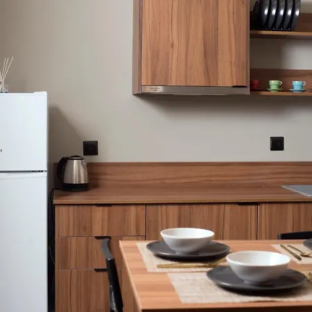 Apertura Minima Living Space Next To Sea Apartman *