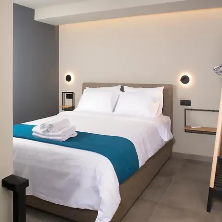 Apertura Minima Living Space Next To Sea