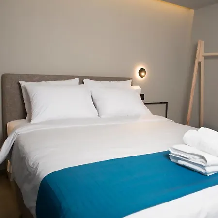 Apertura Minima Living Space Next To Sea 公寓 *
