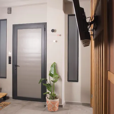 Apertura Minima Living Space Next To Sea Kalamata