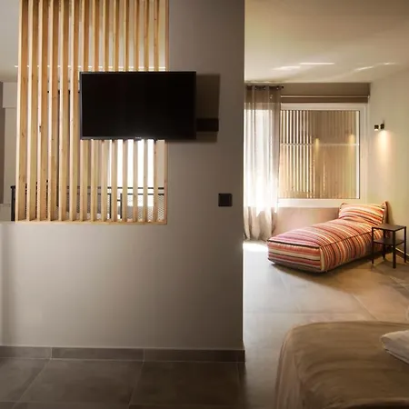 Apartman Apertura Minima Living Space Next To Sea *