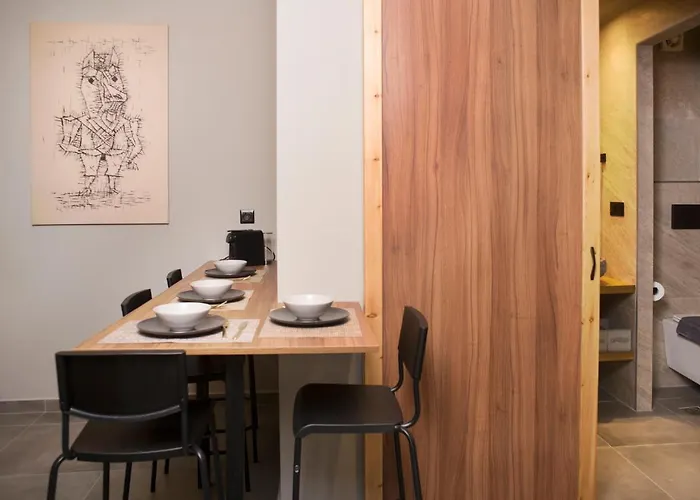 Apertura Minima Living Space Next To Sea *