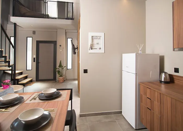 Apertura Minima Living Space Next To Sea * Kalamata