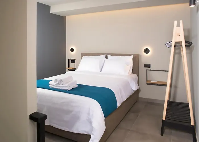 Apertura Minima Living Space Next To Sea