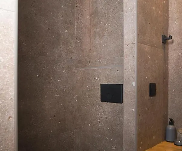 Apertura Minima Living Space Next To Sea Kalamata